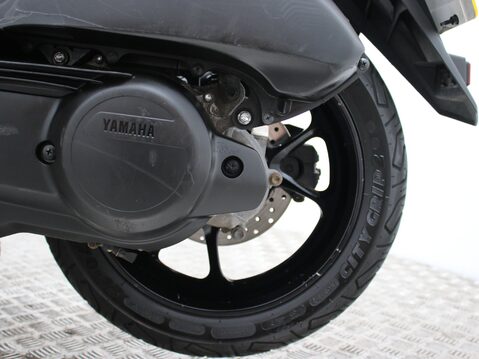 Yamaha Nmax 125 GPD125-A ABS 11