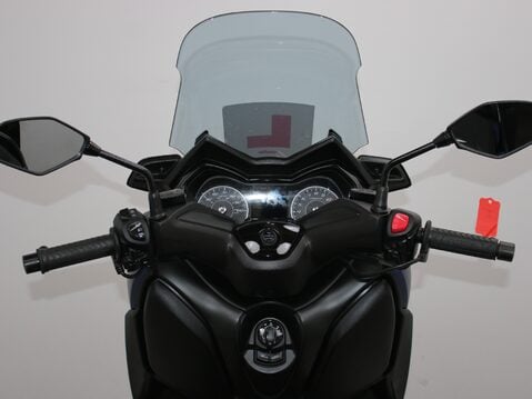 Yamaha Xmax 125 X-MAX 125 (YP125RA) 18