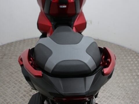 Honda ADV 350 ADV 350 A-N 42