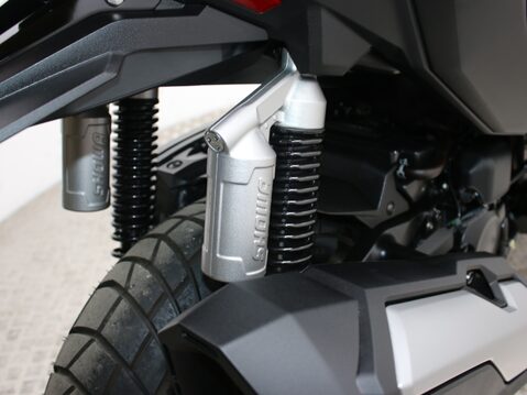 Honda ADV 350 ADV 350 A-N 28