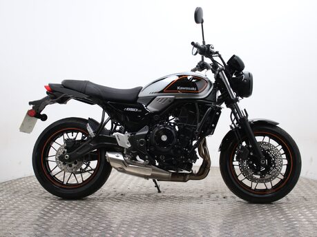 Kawasaki Z650RS ER 650 MNFAB