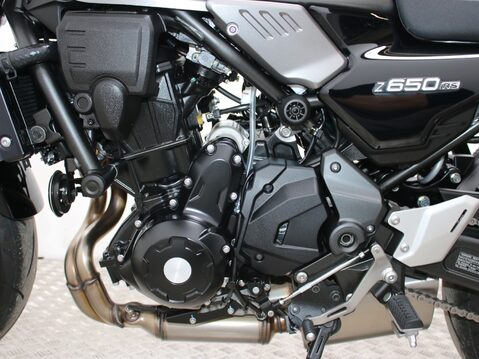 Kawasaki Z650RS ER 650 MNFAB 24