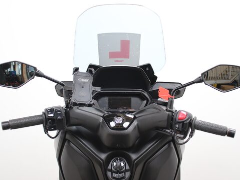 Yamaha Xmax 125 X-MAX 125 (YP125RA) 14