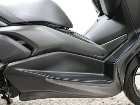 Yamaha Xmax 125 X-MAX 125 (YP125RA) 22