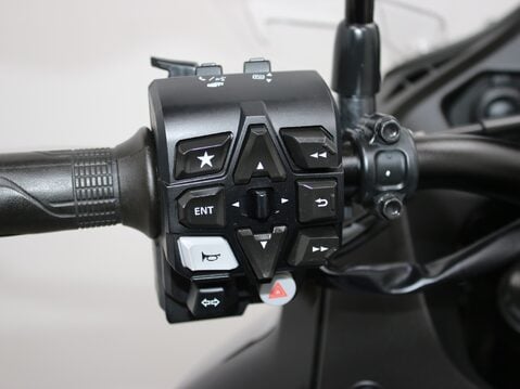 Honda NT1100 NT 1100 A-N 27