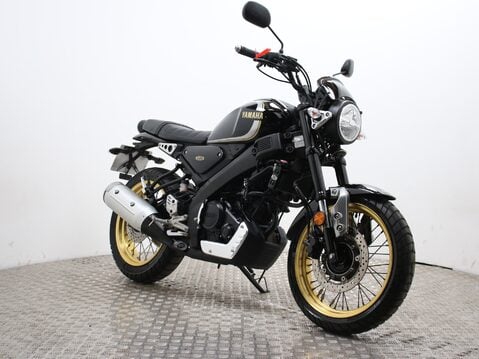 Yamaha XSR125 XSR 125 (MTM125) 3