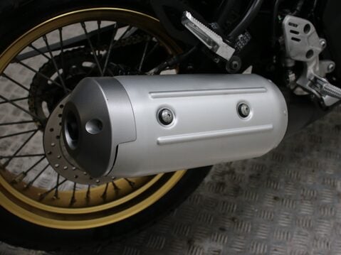Yamaha XSR125 XSR 125 (MTM125) 24
