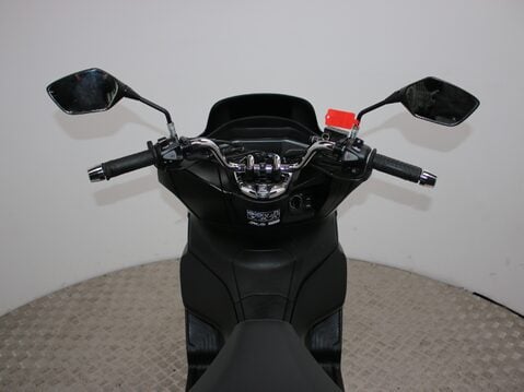 Honda PCX125 WW 125 A-PED 23 14
