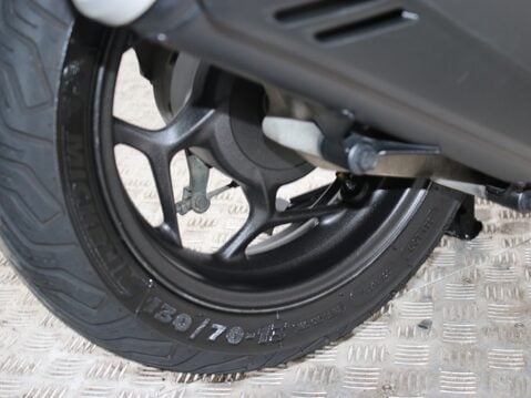 Honda PCX125 WW 125 A-PED 23 24