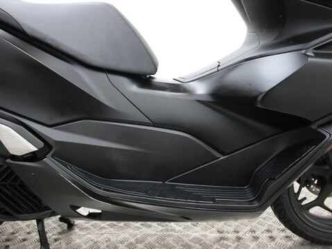 Honda PCX125 WW 125 A-PED 23 21