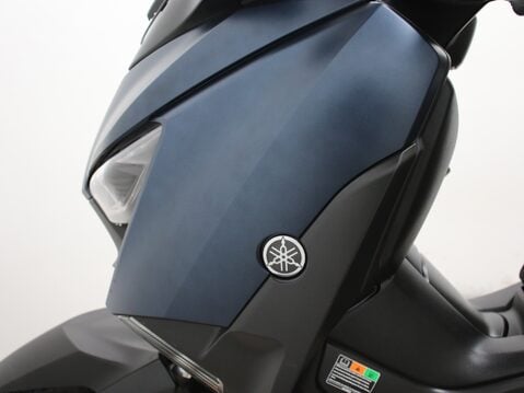 Yamaha Xmax 125 X-MAX 125 (YP125RA) 25