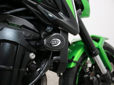 Kawasaki Z900 ZR 900 27