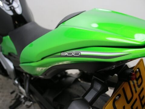 Kawasaki Z900 ZR 900 45