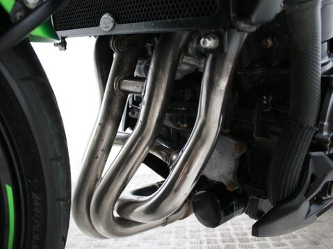 Kawasaki Z900 ZR 900 40