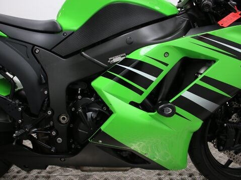 Kawasaki Ninja ZX 6 ZX 600 P8F 21