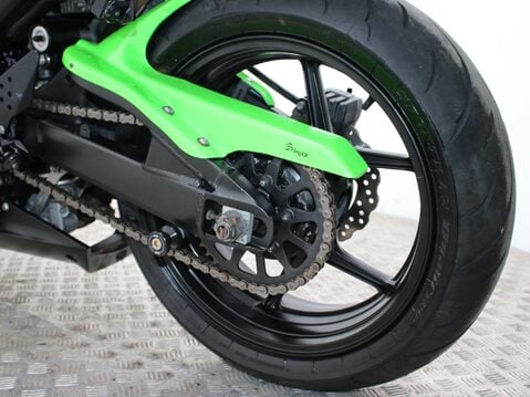 Kawasaki Ninja ZX 6 ZX 600 P8F 31