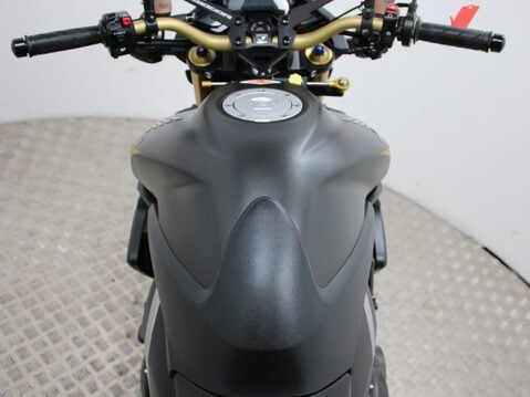 Honda CB1000R CB 1000 RA-C 15