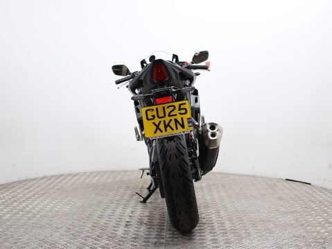 Honda CBR500R CBR 500 RA-R 11