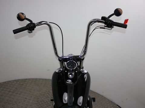 Harley-Davidson Dyna FAT BOB FXDF 103 1690 14 14