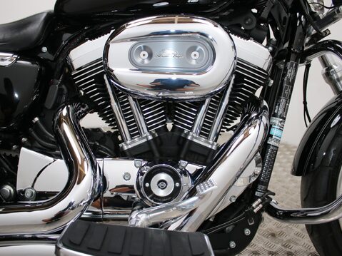 Harley-Davidson Sportster XL 1200 T SUPERLOW SPORTSTER17 37