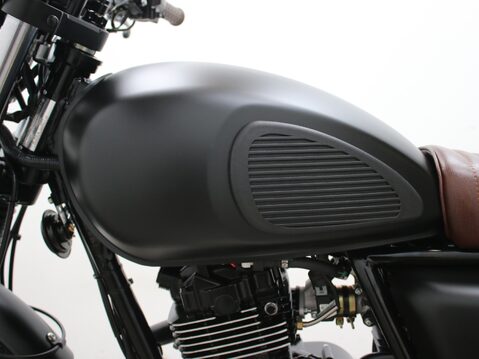 Mutt Mongrel 125 MONGREL 125 18