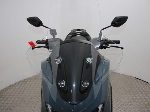 Yamaha Nmax 125 GPD125-A ABS 22
