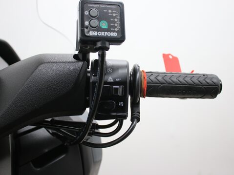 Yamaha Nmax 125 GPD125-A ABS 25