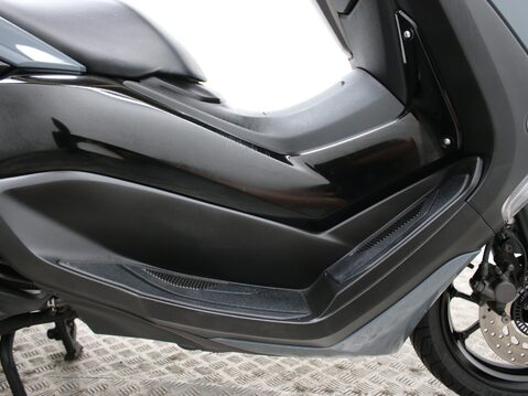 Yamaha Nmax 125 GPD125-A ABS 31