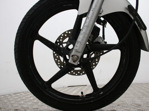 Yamaha YBR 125 YBR125 ED 24