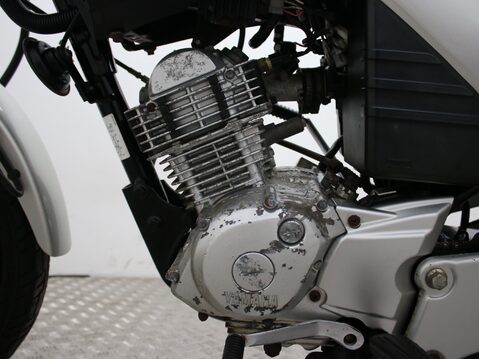 Yamaha YBR 125 YBR125 ED 23