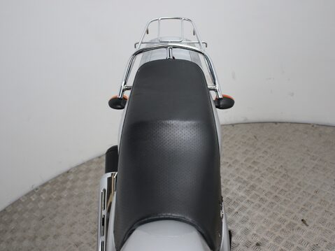 Yamaha YBR 125 YBR125 ED 33