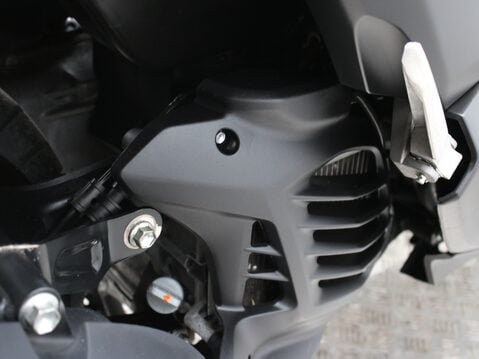 Yamaha Nmax 125 GPD125-A ABS 29