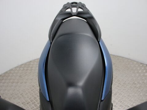 Yamaha Nmax 125 GPD125-A ABS 33