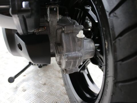 Yamaha Nmax 125 GPD125-A ABS 38