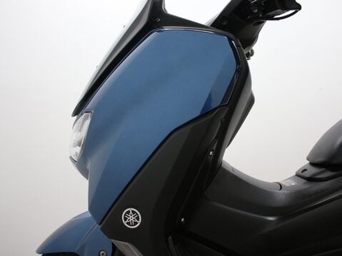 Yamaha Nmax 125 GPD125-A ABS 22