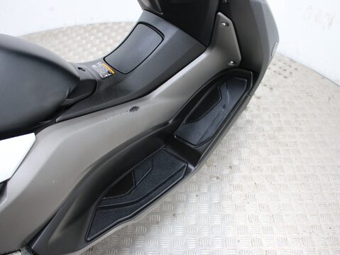 Yamaha Nmax 125 GPD125-A ABS 35