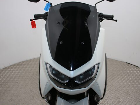 Yamaha Nmax 125 GPD125-A ABS 24