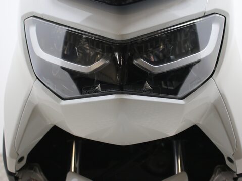 Yamaha Nmax 125 GPD125-A ABS 26