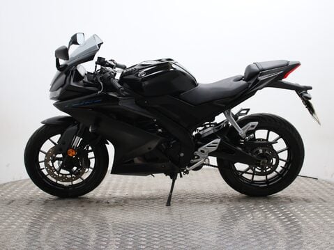 Yamaha R125 YZF 125-A 8