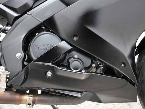 Yamaha R125 YZF 125-A 31