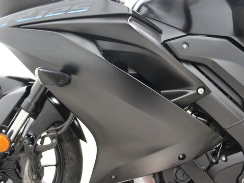 Yamaha R125 YZF 125-A 26
