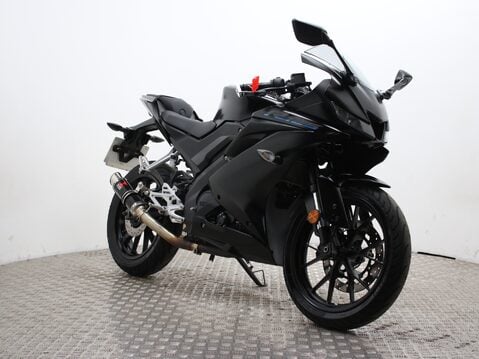 Yamaha R125 YZF 125-A 3