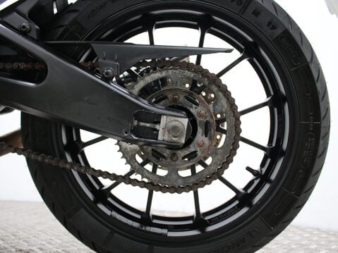 Yamaha R125 YZF 125-A 35