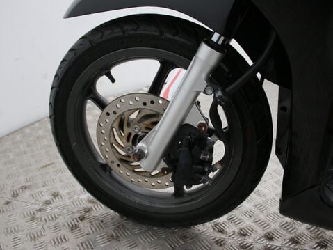 Honda Vision NSC50 NSC 50 WH-C 20