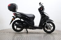 Honda Vision NSC50 NSC 50 WH-C