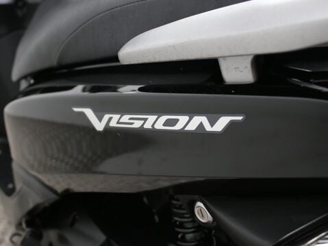 Honda Vision NSC50 NSC 50 WH-C 26