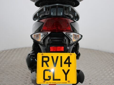 Honda Vision NSC50 NSC 50 WH-C 29