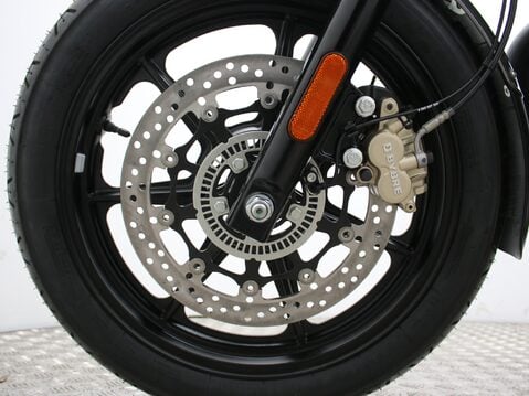 Royal Enfield Interceptor 650 24