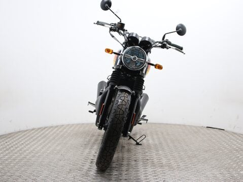 Royal Enfield Interceptor 650 5