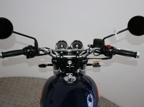 Royal Enfield Interceptor 650 14